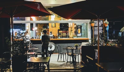 Tutto quello che devi sapere sulla Brand Identity del tuo ristorante, per non sprecare tempo e soldi